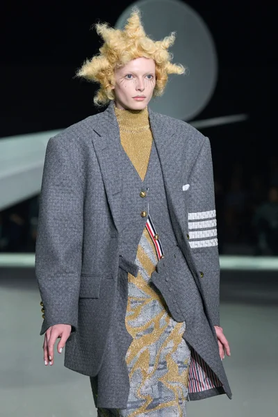 Look 69